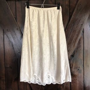 Vintage patterned half slip
